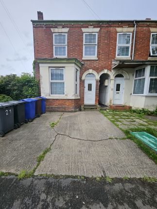 Thumbnail Flat to rent in Branston Road, Burton-On-Trent