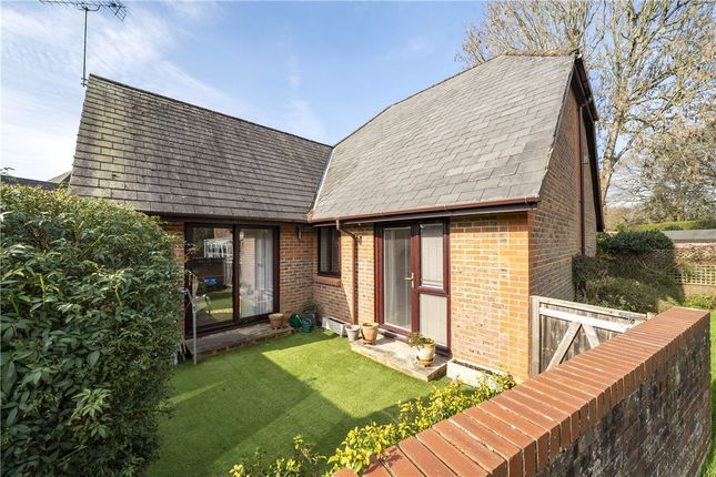 2-bed house on 14, Old Parsonage Court, Winchester, £225,000