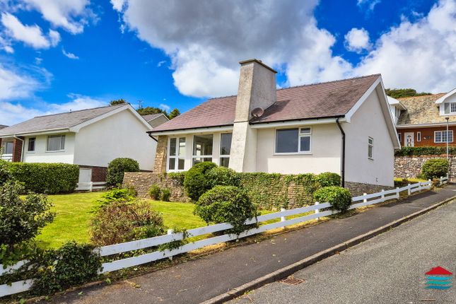 2-bed house on Bryn Meirion, Ala Road, Pwllheli, £218,000