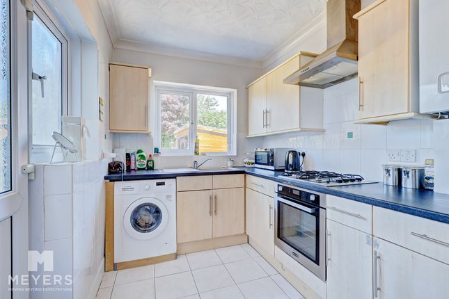 4a, Athelstan Road, Bournemouth photo 4