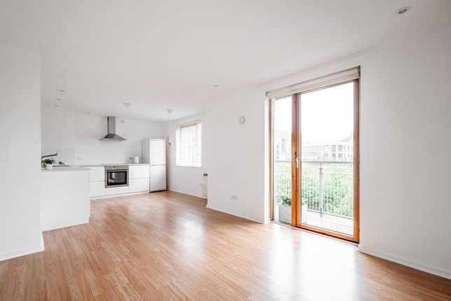 Flat for sale in Cremer Street, Hoxton