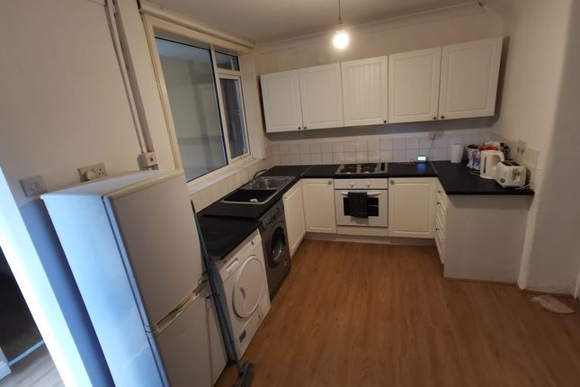 Terraced house to rent in Charter Avenue, Coventry