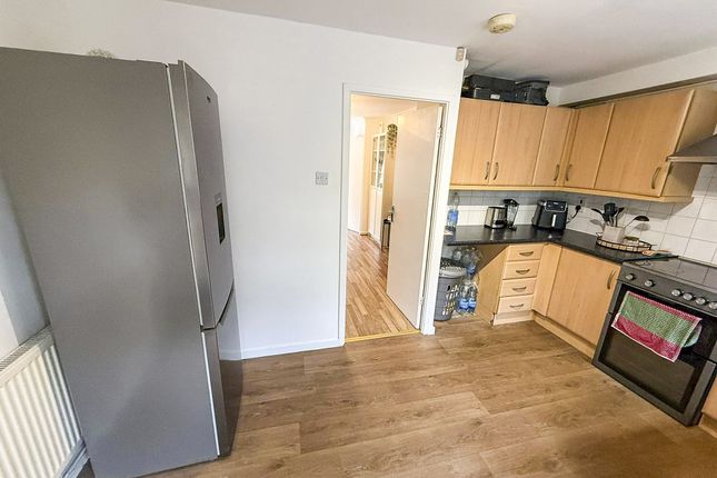 20, Sunlea Crescent, Stapleford photo 3