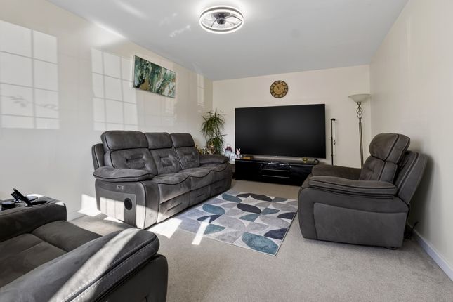 25 Carrion Grove, Hereford photo 2