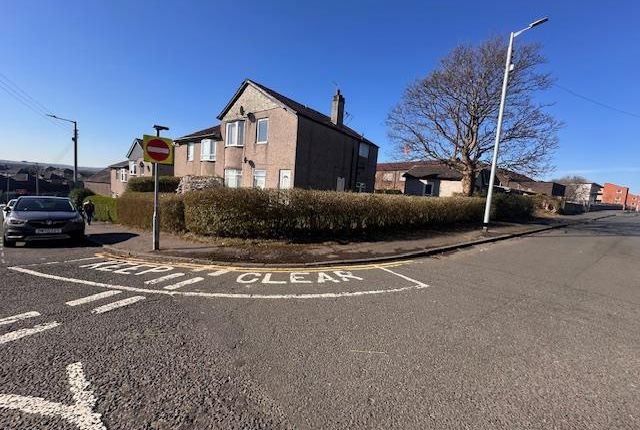 End terrace house to rent in Renshaw Drive, Glasgow