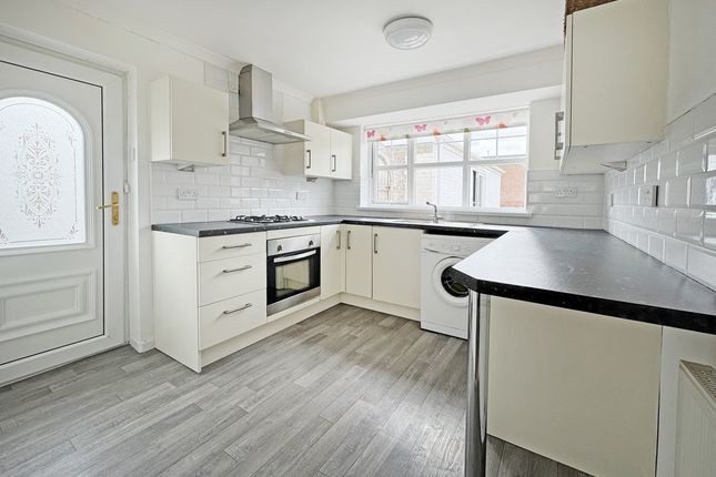 8, Brandon Close, Hartlepool photo 2