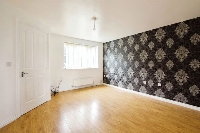 Semi-detached house for sale in Gainsford Crescent, Nottingham