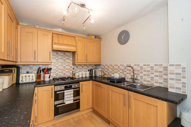 2, Tair Gwaun, Penarth photo 4