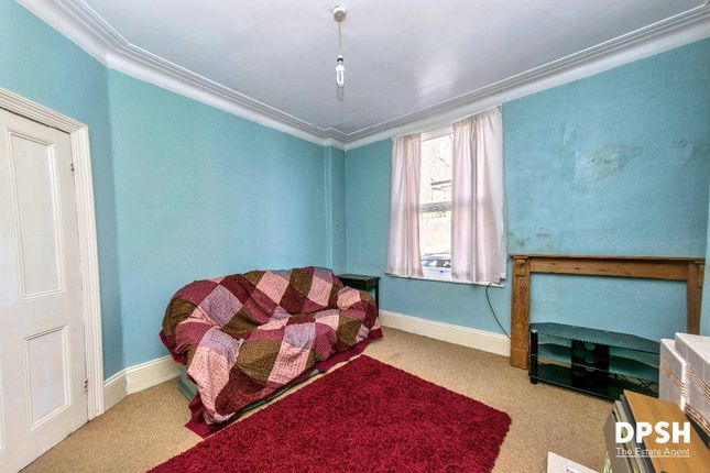 1 Mafeking Avenue, Leeds photo 4