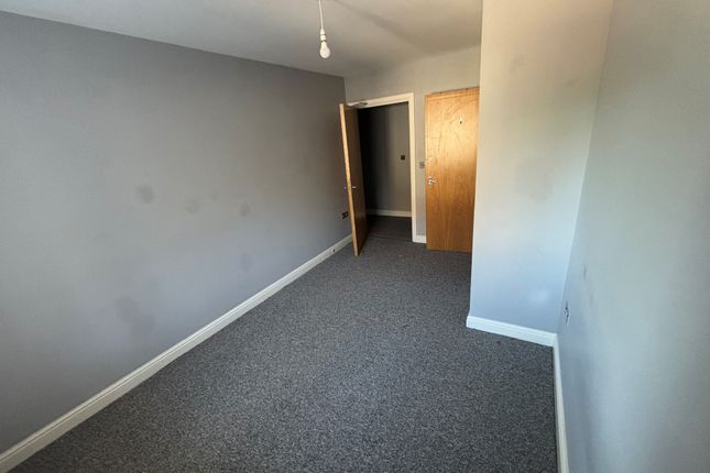 1126, SWANSEA photo 3