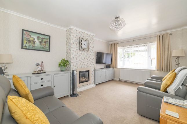 18, Stour Road, Canterbury photo 2