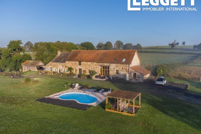 Thumbnail Villa for sale in Cressy-Sur-Somme, Saône-Et-Loire, Bourgogne-Franche-Comté