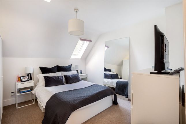 Flat for sale in St Andrews Square, Surbiton