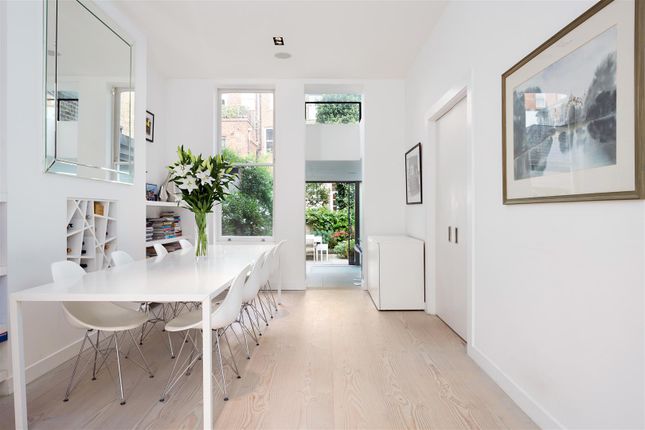 Flat to rent in Kemplay Road, Hampstead Village