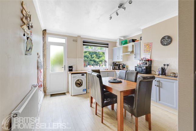 8, Grange Road, Sheffield photo 3
