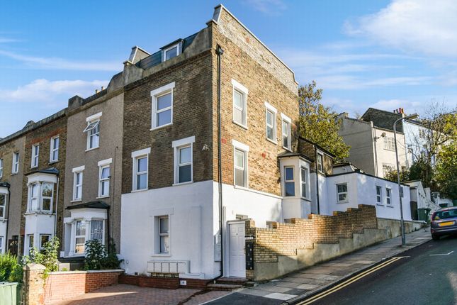 Thumbnail Flat to rent in Brookhill Road, Woolwich