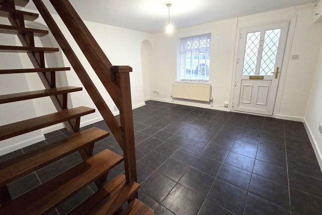 15, Lewis Street, Machen photo 4