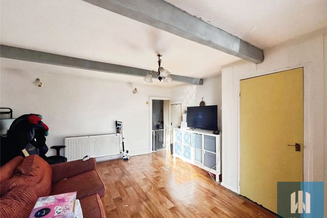 1249, Leeds Road, Huddersfield photo 2