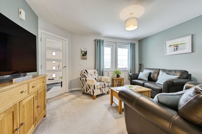 11, Inshes Grove, Inverness photo 4