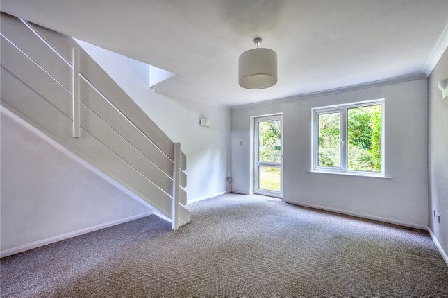 44, Beaconside Close, Staffordshire photo 4