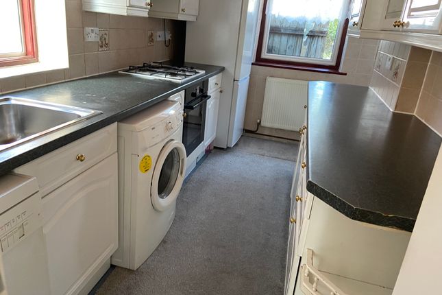Morley Crescent East, Stanmore photo 3