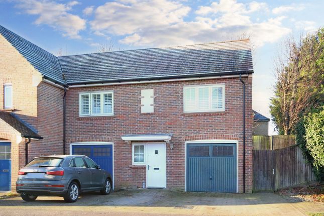 Thumbnail Flat for sale in Lindsell Avenue, Letchworth Garden City