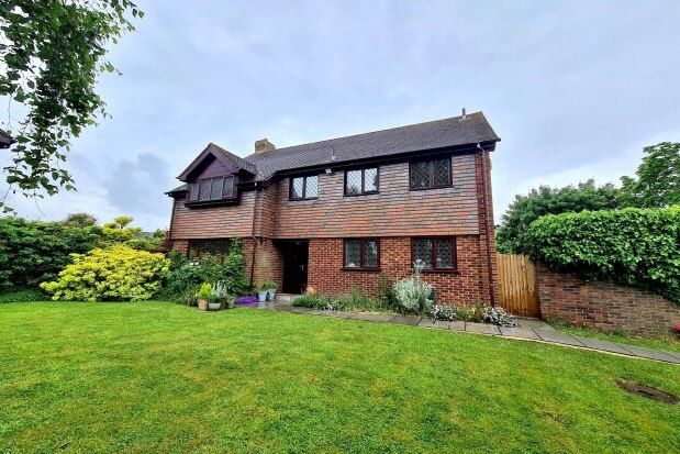 4 bed property to rent in Sadlers Way, Lewes BN8