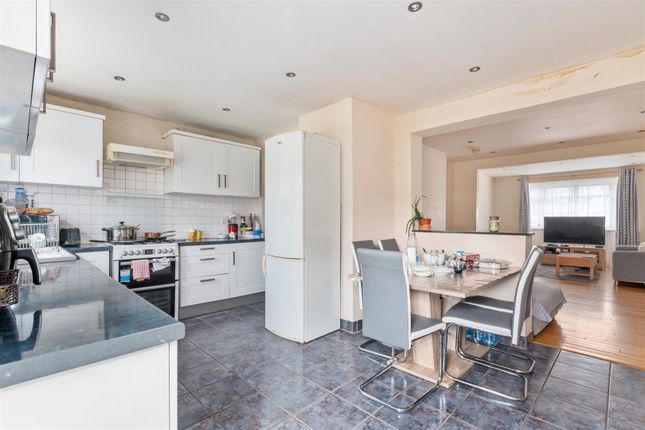 End terrace house for sale in Shaldon Drive, Morden