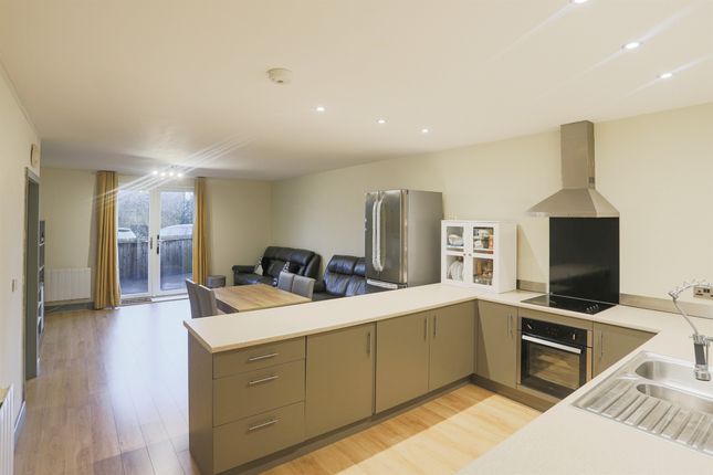 Flat for sale in Cayley Court, George Cayley Drive, York