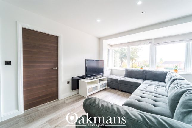 FLAT 15, SWAN COURTYARD, BIRMINGHAM photo 4