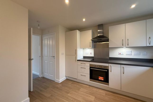 5, Wisteria Close, Thurnscoe photo 4