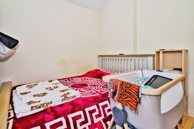 Flat 8, Somerset Court,, Preston Road, Somerset photo 4