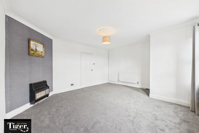 53, Gamble Road, Thornton-Cleveleys photo 3