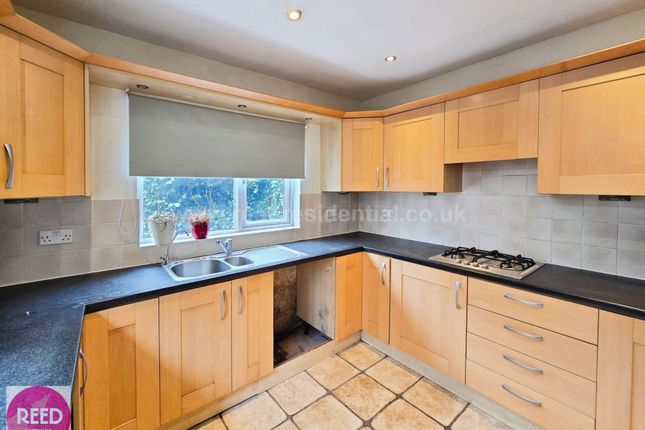 44, Harcourt Avenue, Southend On Sea photo 2