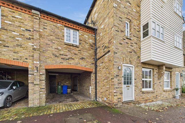 2 Bed Terraced House To Rent St. Johns Road, Faversham Me13