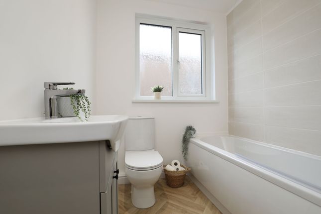 40 Hospital Road, Port Talbot photo 4