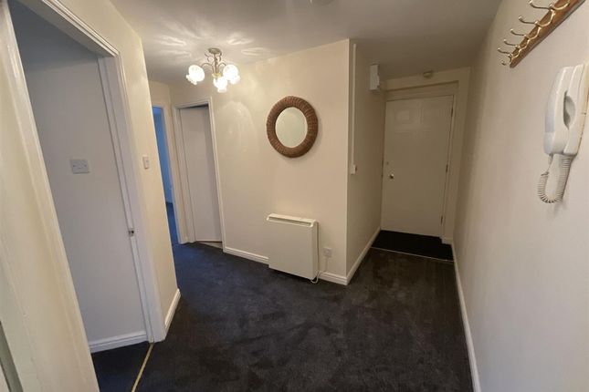 Flat 3, Valley House Wash Beck Close, Scarborough photo 4
