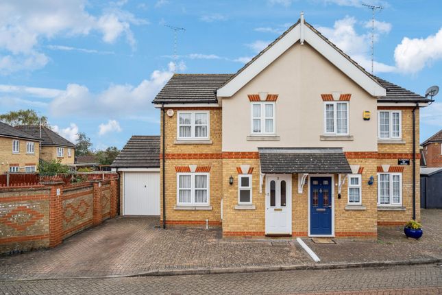 3-bed house on 2 Brookmill Close, Watford, £575,000