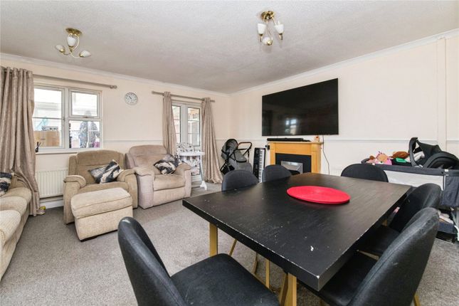 22, John Levers Way, Devon photo 2