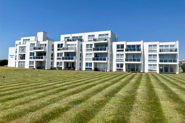 Flat for sale in Park Lane, Milford On Sea, Lymington, Hampshire