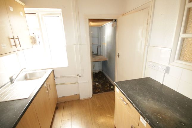 366, Green Street, E13 photo 5