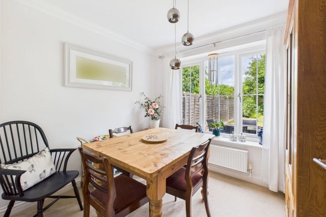 10, Parsonage Road, Horsham photo 4