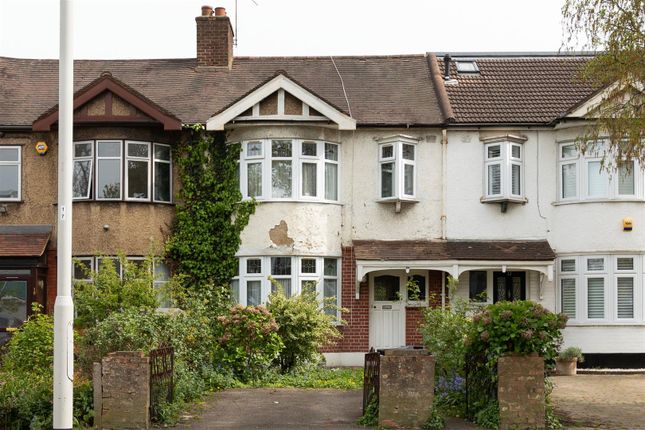 Terraced house for sale in New Wanstead, London