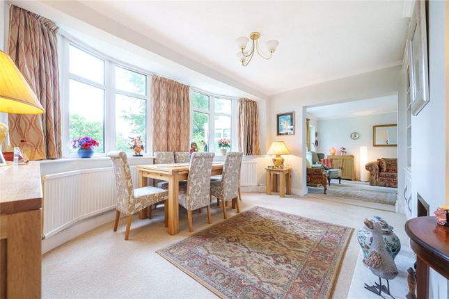 23, Woodlands Avenue, Wokingham photo 4