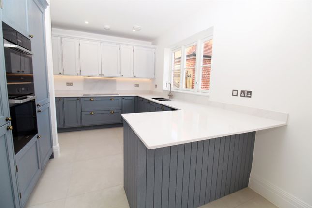Thumbnail Property to rent in Kendrick Drive, Barnet