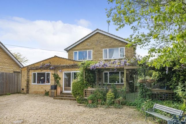 Thumbnail Detached house for sale in Overthorpe, Oxfordshire