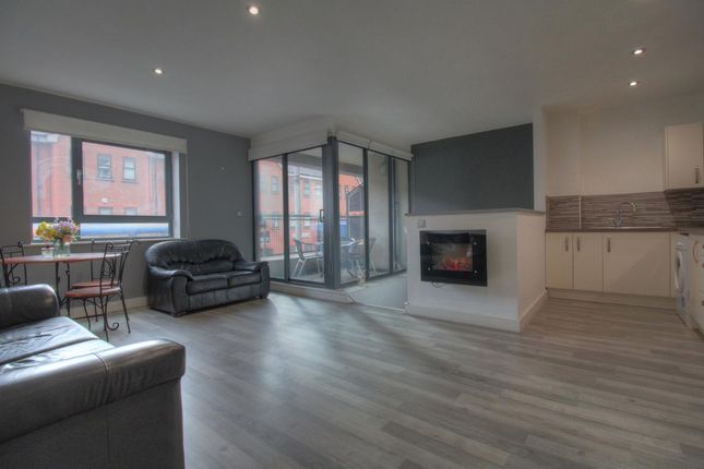 Thumbnail Flat for sale in City Point, 150 Chapel Street, Salford