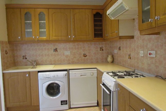 0 , Greenfield Road, London photo 4