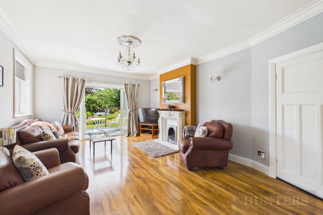 74, Kingsgate, Bridlington photo 3