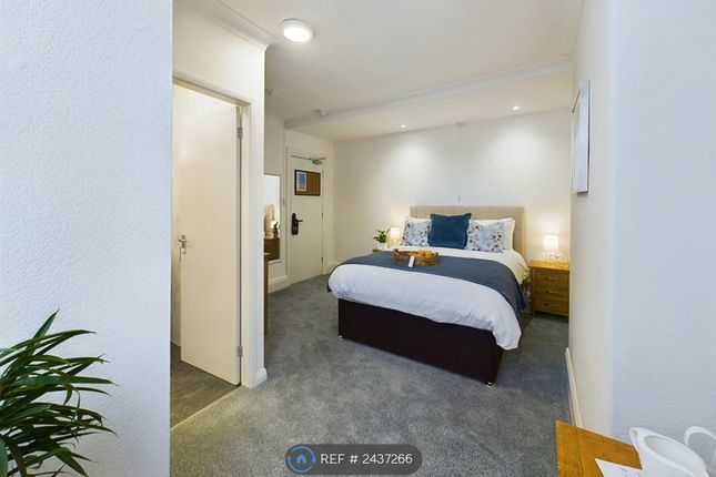 Room 2: Double Room
